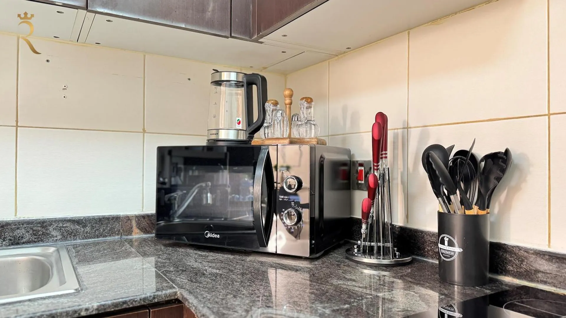 Appartement Relaxing 1Br Haven Pool Gym And Smart Tv