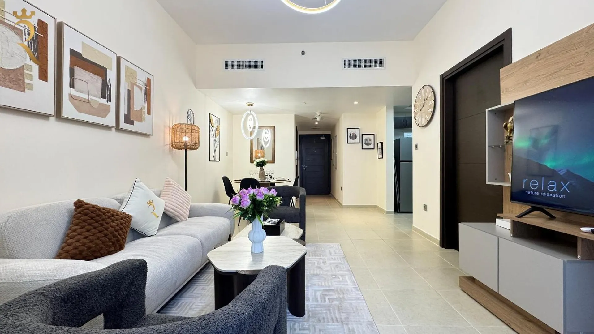 Relaxing 1Br Haven Pool Gym And Smart Tv Appartement Abu Dhabi