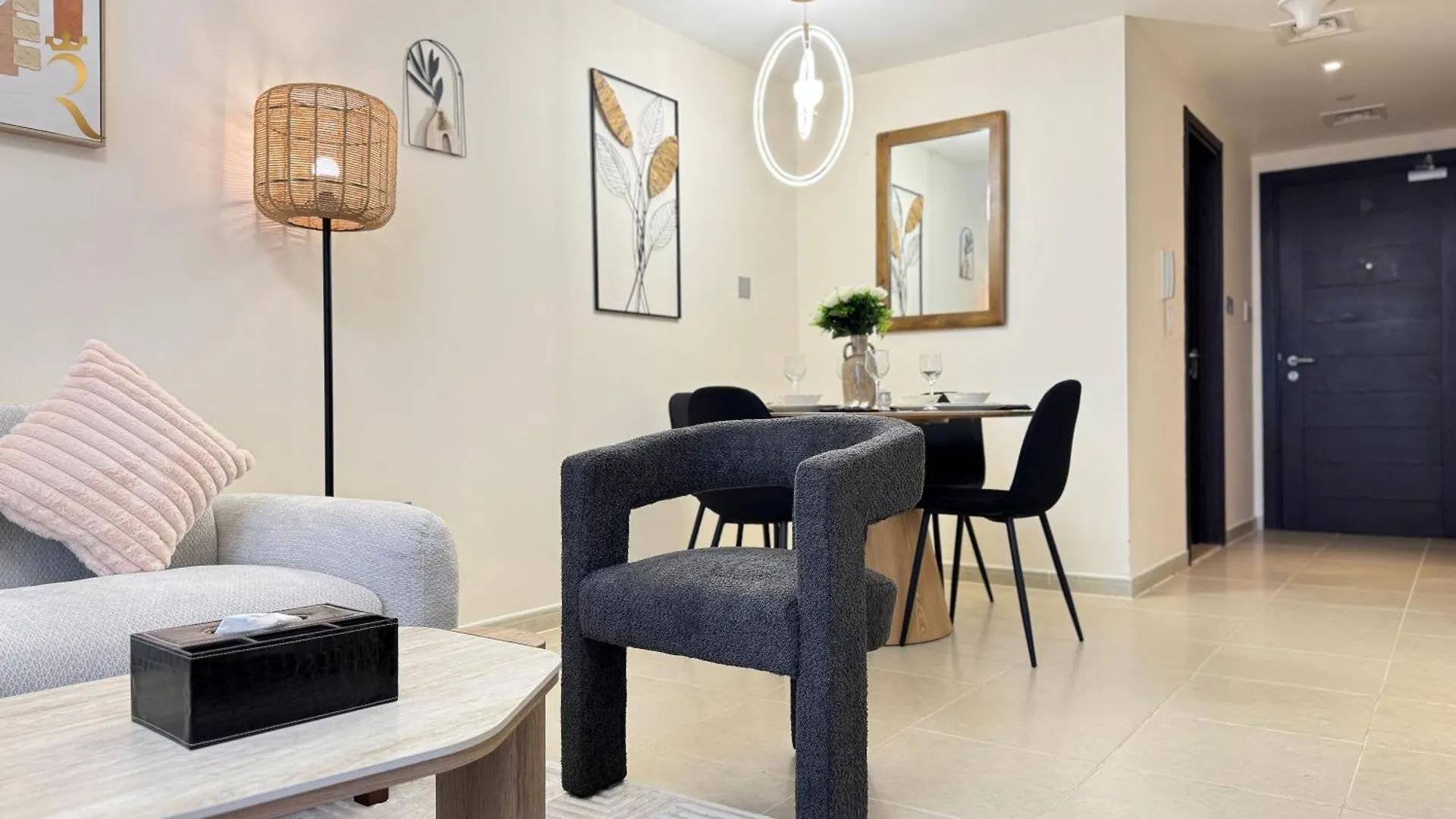 公寓 阿布扎比Relaxing 1Br Haven Pool Gym And Smart Tv公寓